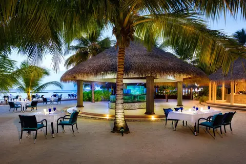 Sheraton Maldives Full Moon Resort & Spa in Furan-Nafushi — foto 6