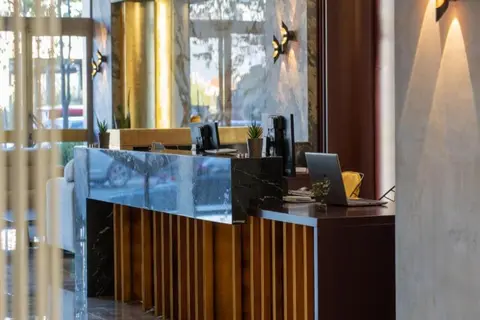 Doanesia Premium Hotel & Spa in Tirana — foto 2