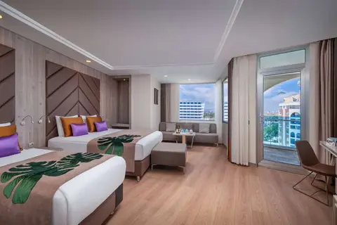 Delphin Be Grand Hotel in Güzeloba Mahallesi — foto 22