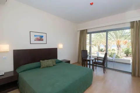 Natura Beach Hotel & Villas in Πόλις Χρυσοχούς — foto 24