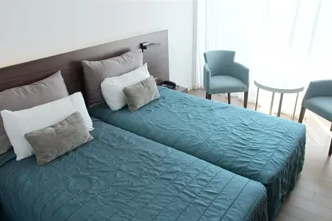 Sun Hall Beach Hotel Apts in Larnaca — foto 5