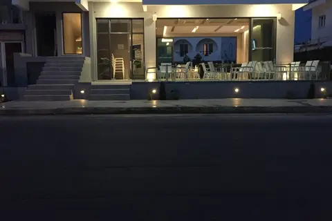 Hotel Agrelli Hotel & Suites in Καρδάμαινα — foto 4