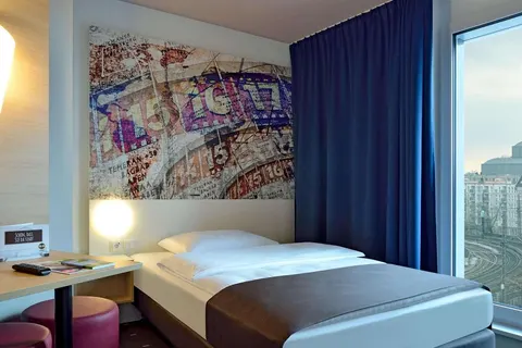 B&B Hotel Berlin Alexanderplatz foto 2