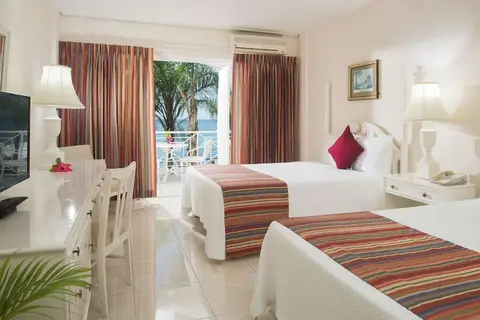 SeaGarden Beach Resort in Montego Bay — foto 21
