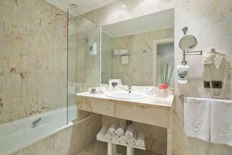Salles Hotel Pere IV in Barcelona — foto 22