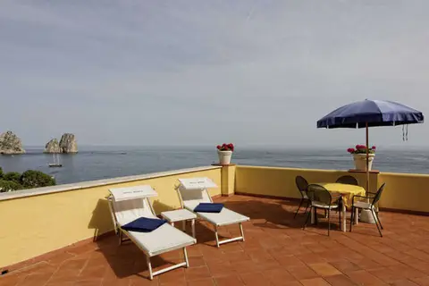 Hotel Weber Ambassador in Capri — foto 8
