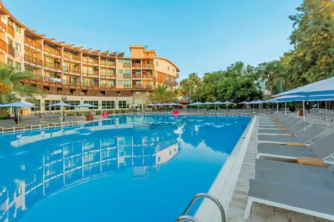 Quattro Family Club Dem Hotel in Alaşehir — foto 21