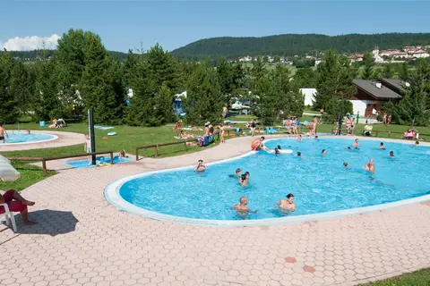 Baita Dolomiti Village in Sarnonico — foto 2