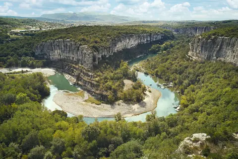 Village Le Rouret En Ardèche in Grospierres — foto 22
