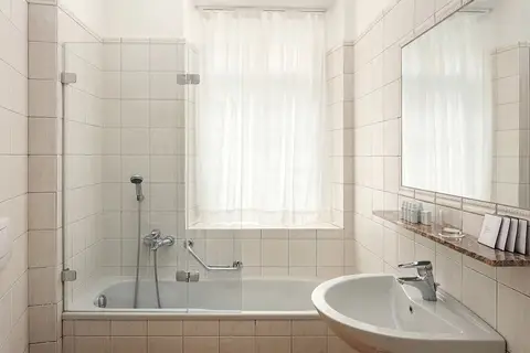 Hotel Roma in Praag — foto 29