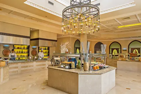 Miramar Al Aqah Beach Resort in Al Aqah - العقة — foto 17