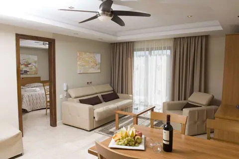 Pergola Hotel & Spa in Il-Mellieħa — foto 25