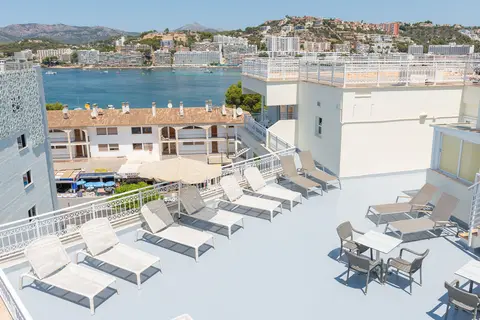 Playas del Rey in Santa Ponsa — foto 14