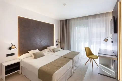 Hotel Benidorm Centre in Benidorm — foto 25