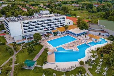 Olympian Bay Grand Resort in Λεπτοκαρυά — foto 14