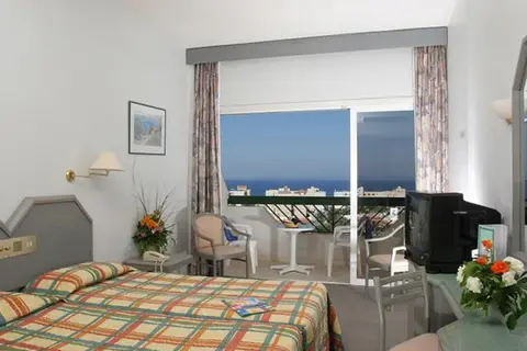 Papouis Protaras Hotel in Παραλίμνι — foto 7