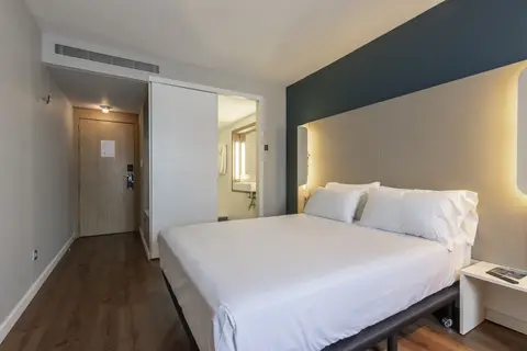 Travelodge Málaga Airport in Guadalmar-San Julián — foto 13