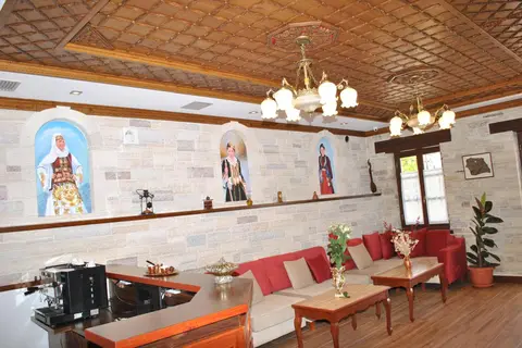 Hotel Kastro in Gjirokastra — foto 24