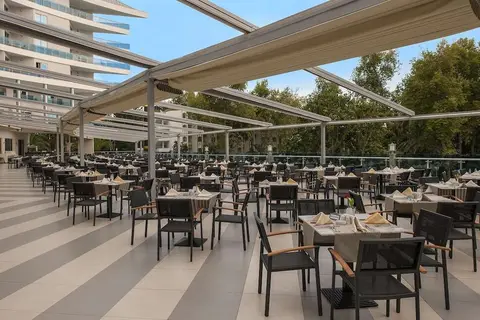 Delphin Botanik Platinum in Okurcalar — foto 6