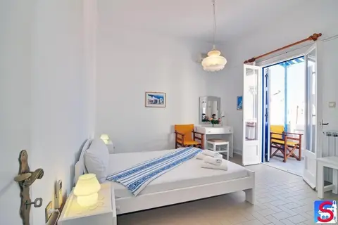Soultana Rooms & Apartments in Πολλώνια — foto 18