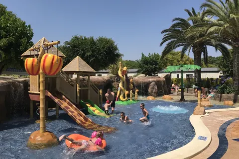 Camping La Masia foto 2