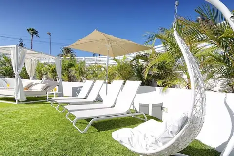 Adonis Bungalows in Playa del Inglés — foto 14