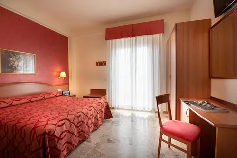 Hotel Tiffany in Misano Adriatico — foto 14