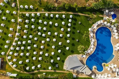 Atlantica Sea Breeze in Παραλίμνι — foto 19