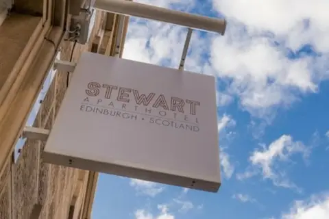 Heeton Concept Hotel - Stewart Aparthotel Edinburgh in Edinburgh