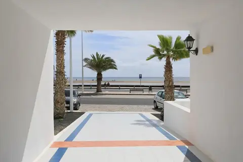Pocillos Club in Puerto del Carmen — foto 18