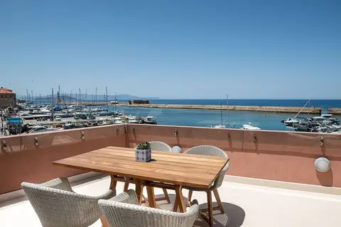 Avra Apartments Venetian Harbour in Chania — foto 14