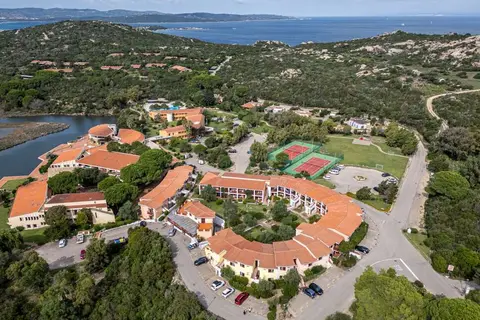 Residence Hotel Costa Serena in Lu Palau/Palau — foto 9