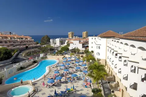 Saint George Aparthotel in Arona