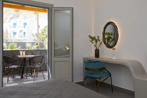 Mountain and Sea Suites in Thira Municipal Unit — foto 9