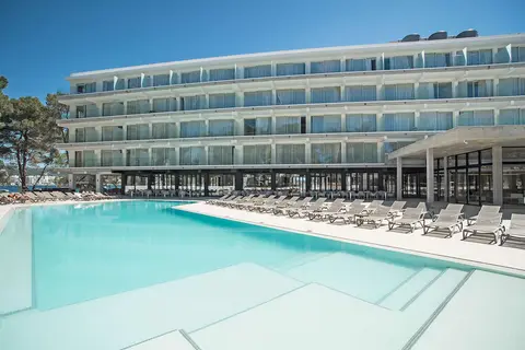 Els Pins Resort & Spa in Cala de Bou