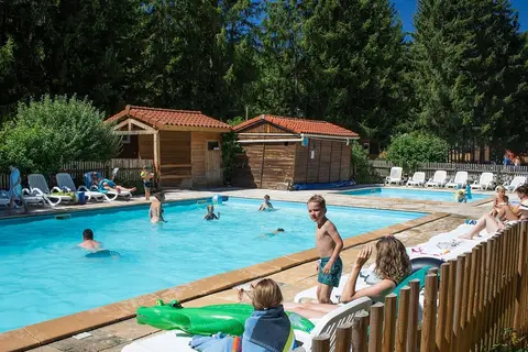 Camping De Vaubarlet in Grazac — foto 2