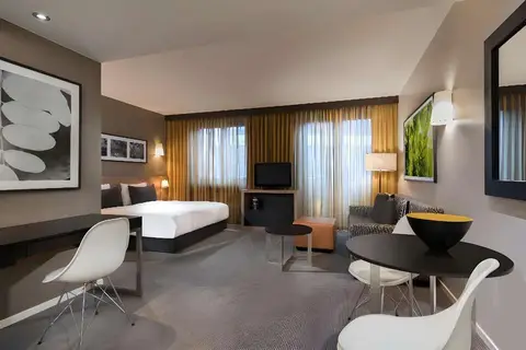 Adina Apartment Hotel Berlin Mitte in Berlijn — foto 3