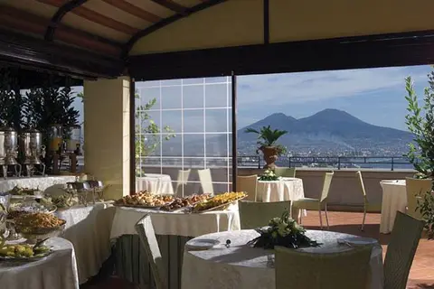 San Francesco al Monte in Napels — foto 4