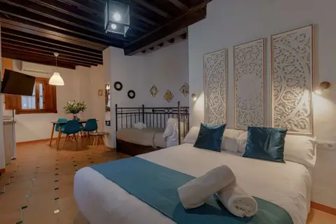 Suites Casa de las Columnas in Granada — foto 3