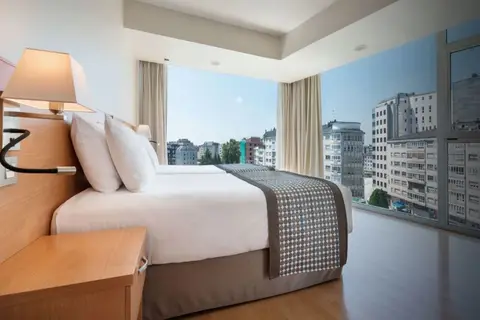 Hotel Exe Puerta De San Pedro in Lugo — foto 4
