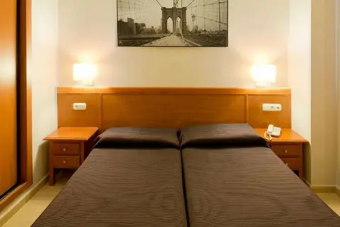 Aparthotel Fuengirola Beach in Fuengirola — foto 3