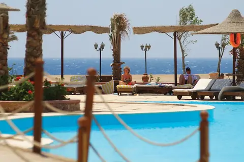 Bliss Nada Beach Resort in بور غالب — foto 25