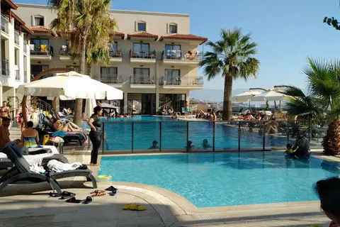 Altamare Hotel in Kuşadası — foto 10