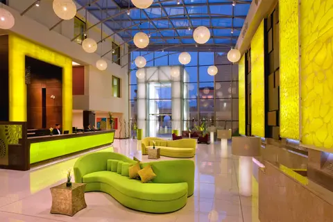 Traders Hotel Qaryat Al Beri in ربدان — foto 2