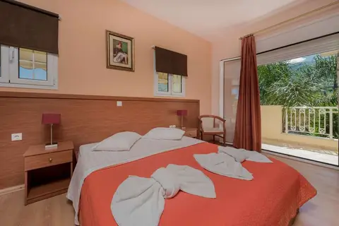 Oscar Villa & Studios in Katastari, foto 7