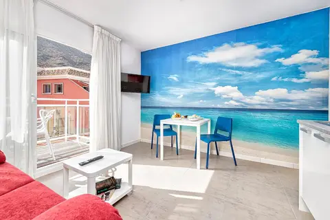 Sol Mogan Suites in Las Burrillas — foto 21