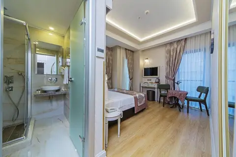 Grand Naki Hotel in Fatih — foto 24