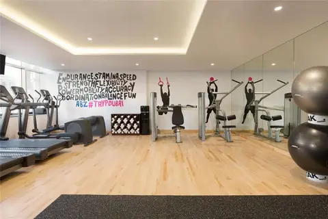 Tryp by Wyndham Dubai in Dubai — foto 10