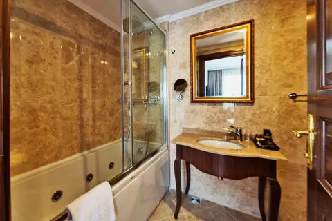 Real Star Hotel in İstanbul — foto 10