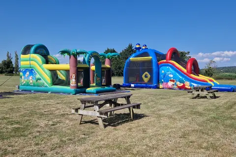 Camping La Vallée De Deauville in Saint-Arnoult — foto 17